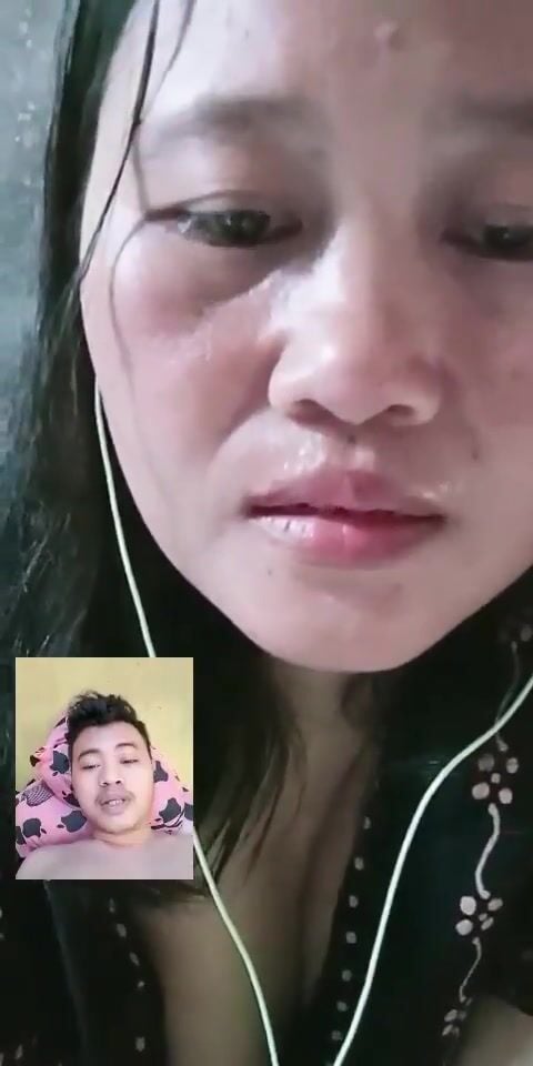 Call video thủ dâm cùng trai vú to đít bự phần 2